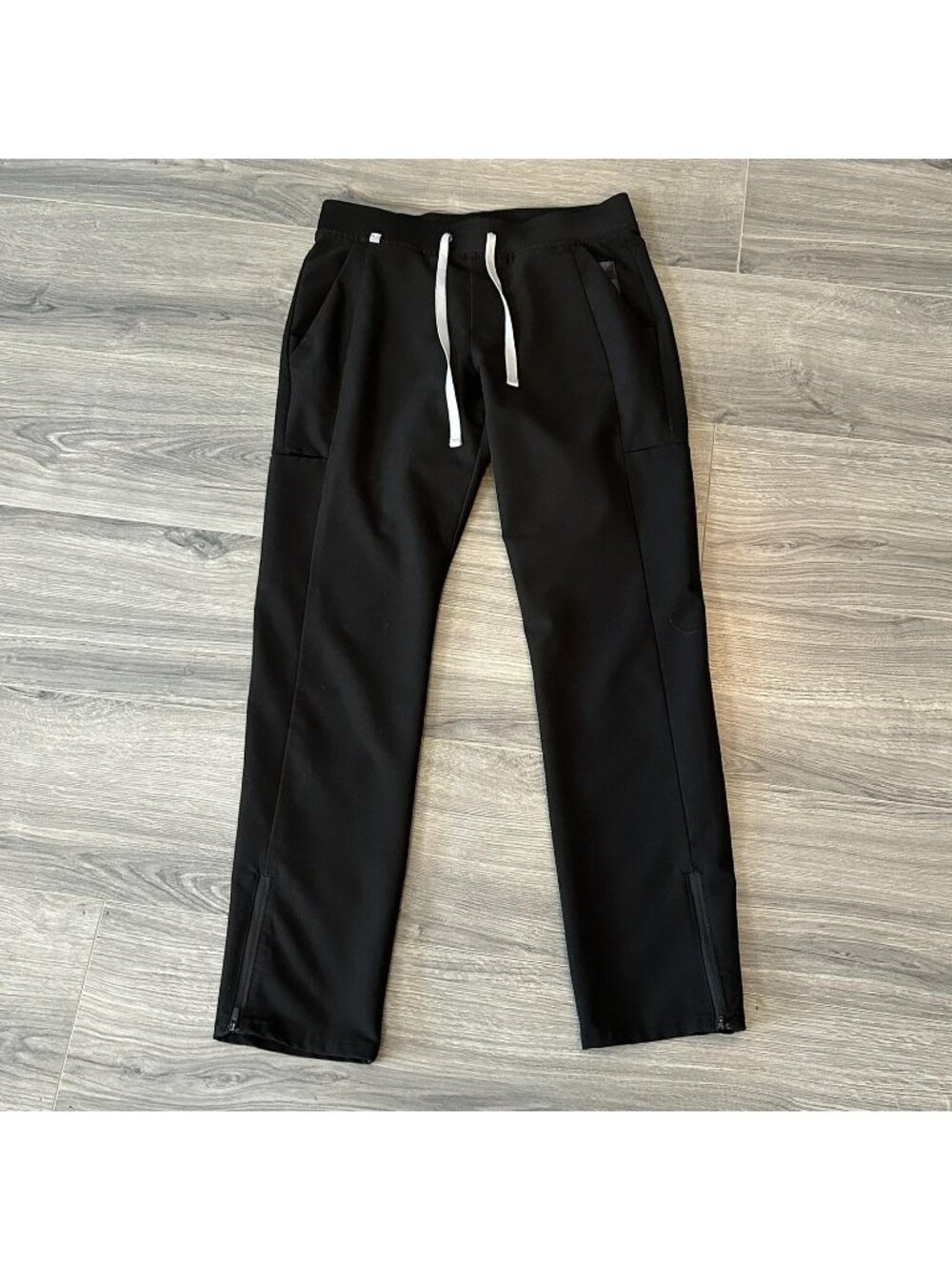 FIGS Jogger Scrub Pants Womens S Black Zamora Technical Collection Ankle Zip